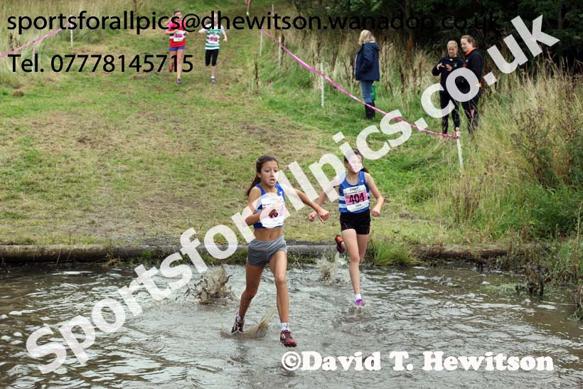 Girls under-13s, Start Fitness North Eastern Harrier League, Tanfield, County Durham. Photo: David T. Hewitson/Sports for All Pics